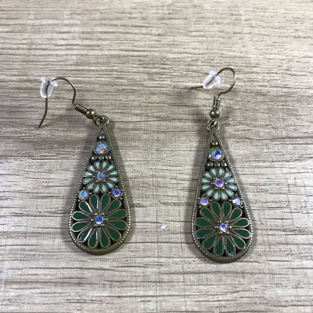 Bohemian Green Silver Floral Tear Drop Earrings